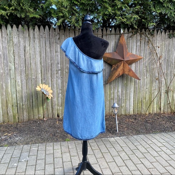 Anthropologie Cloth & Stone One Shoulder Ruffled Chambray Dress - Picture 7 of 8